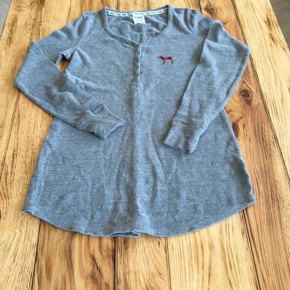 Victoria's Secret PINK Sleep Shirt "I'll Be Nice Next Year"Red Buffalo Check - Picture 2 of 6